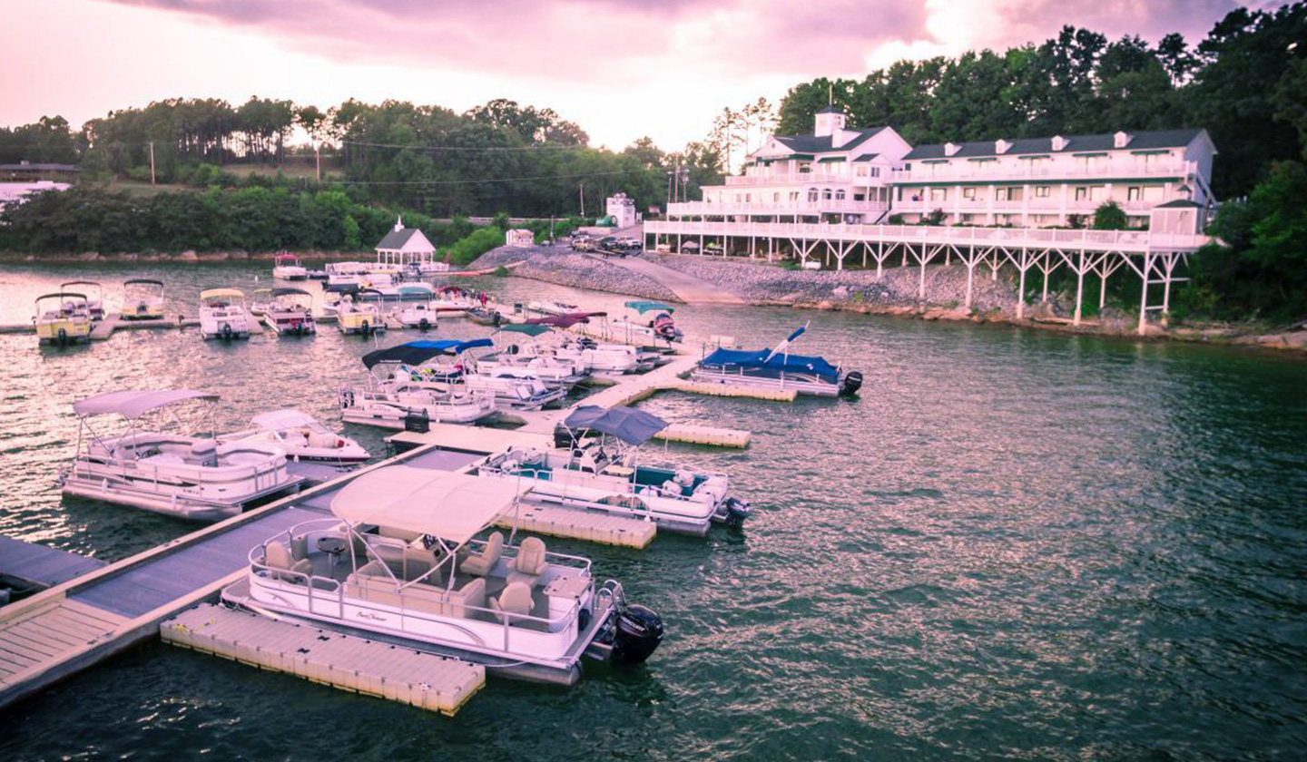 Marina and Park Lodging