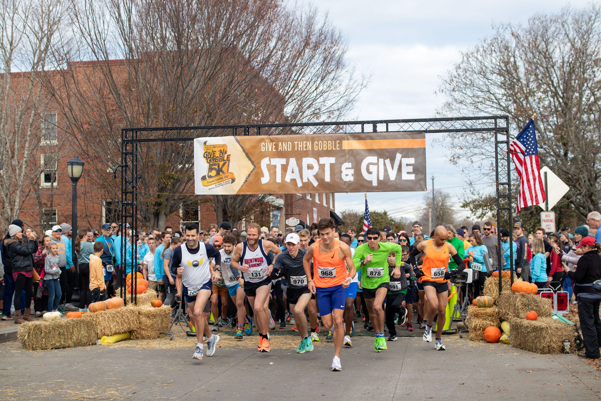 Give 'N Gobble 5K Starting Line