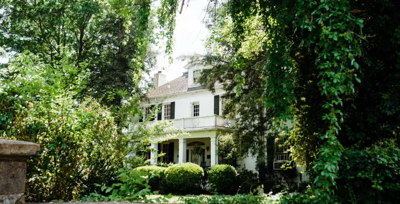 Cherry Mansion in downtown Savannah Tennessee
