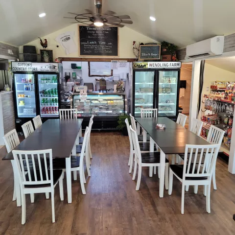 Cotton's Country  Store