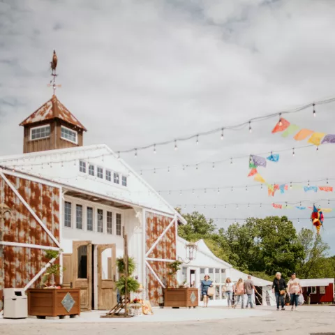 A Southern Marketplace Barn Sale in Middle Tennessee on a Family Farm