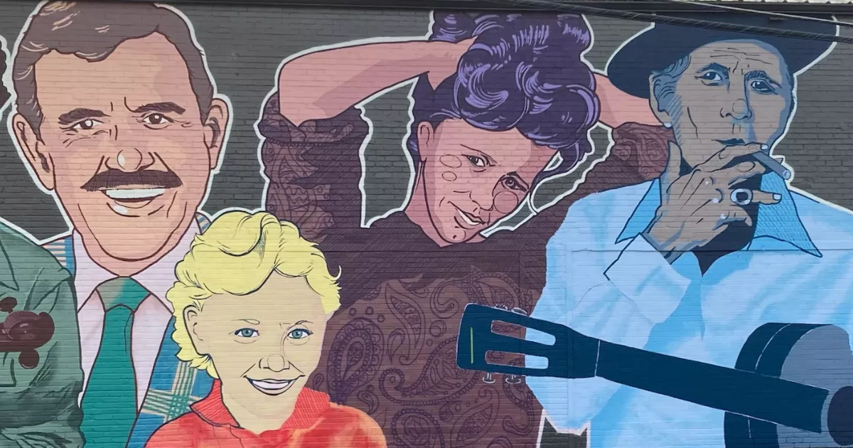The Pines Downtown Mural