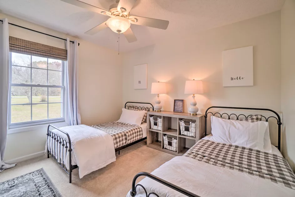 Double Twin Bedroom