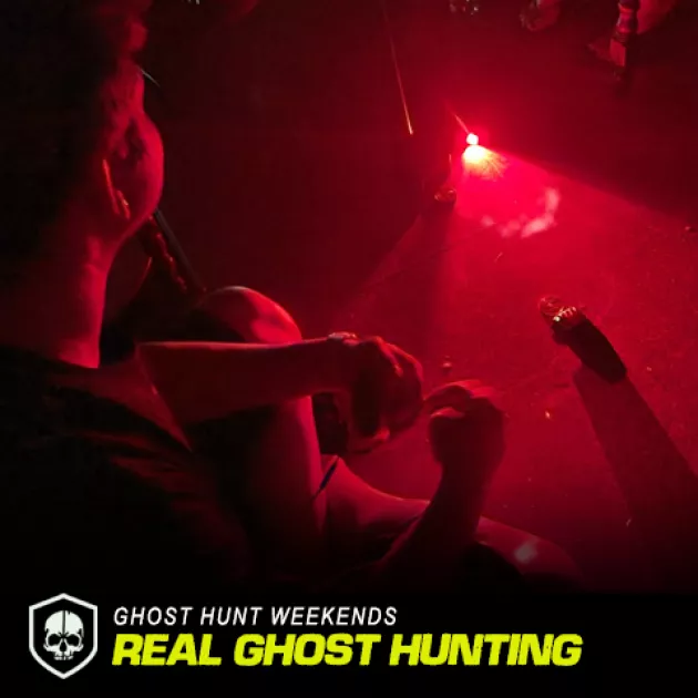 Real Ghost Hunting inside The Thomas House Hotel